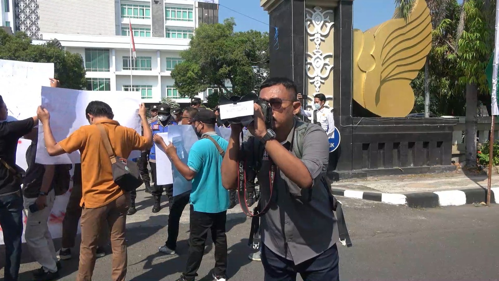 Dunia Pers Lamongan Berduka, Wartawan Foto Radar Lamongan Anjar Dwi Pradipta Berpulang