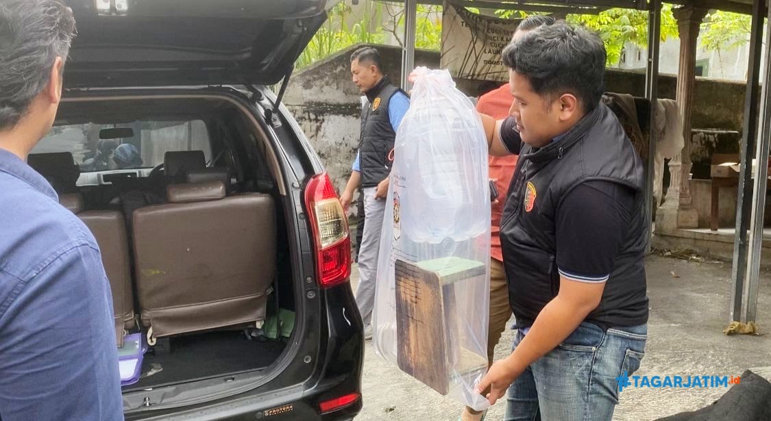 Diduga Usai Pesta Miras Oplosan, Dua Nyawa Melayang di Kota Batu 3 Diduga Usai Pesta Miras Oplosan, Dua Nyawa Melayang di Kota Batu