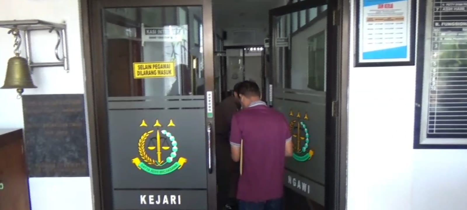 Kejari Ngawi Lakukan Penyelidikan Dugaan Korupsi Dana Hibah Pilkada Tahun 2024 Senilai Rp49,9 Milyar 9 4d97052d 0ac6 4c42 9ab2 cf019a2430d6