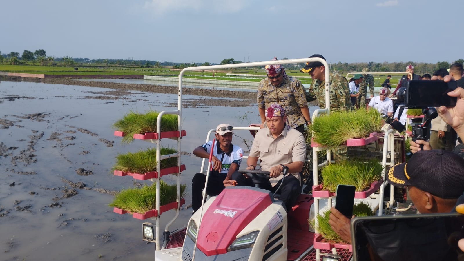 Wamentan Pastikan Indonesia Siap Hadapi El Nino, Cadangan Beras Nasional Capai 28 Juta Ton