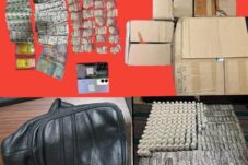 Satresnarkoba Polres Lamongan Bongkar Peredaran 142 Ribu Pil Daftar G, Dua Tersangka Diamankan 13 Satresnarkoba Polres Lamongan Bongkar Peredaran 142 Ribu Pil Daftar G, Dua Tersangka Diamankan