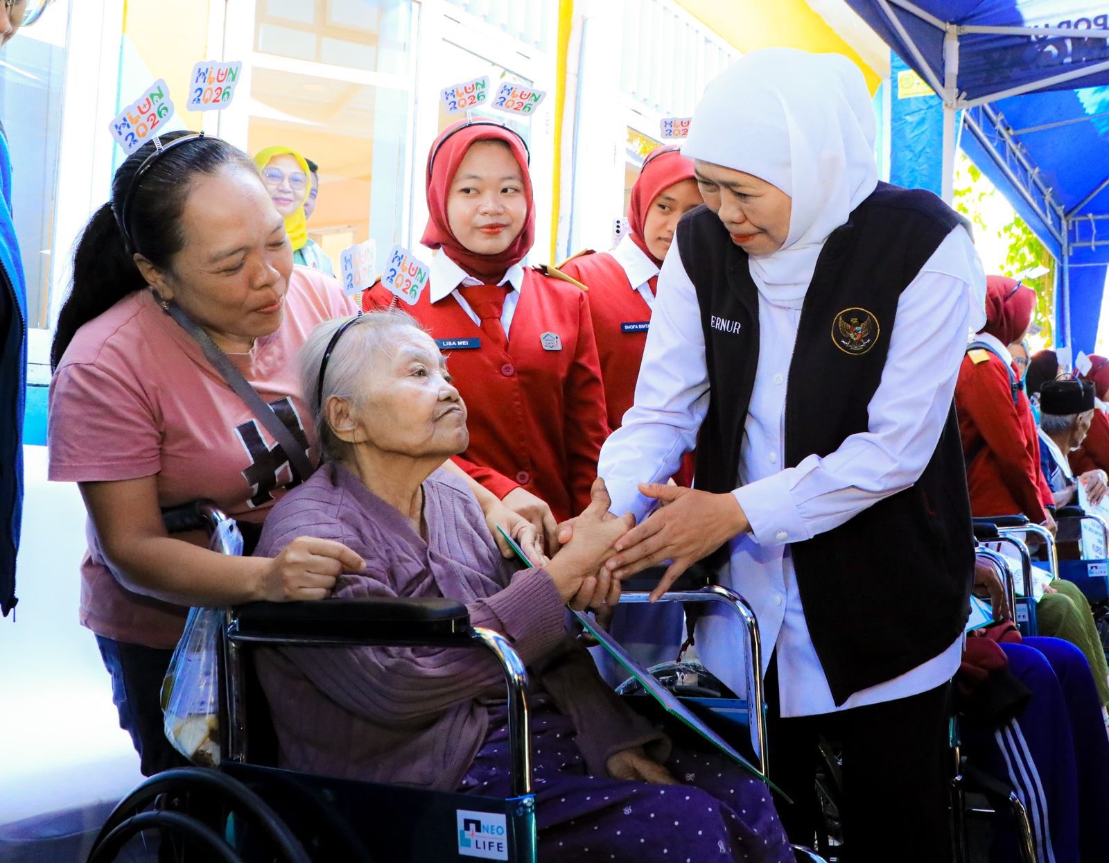 Peringati HLUN 2026, Khofifah Ajak Masyarakat Bahagiakan Lansia dan Jaga Kehormatan Masa Tua
