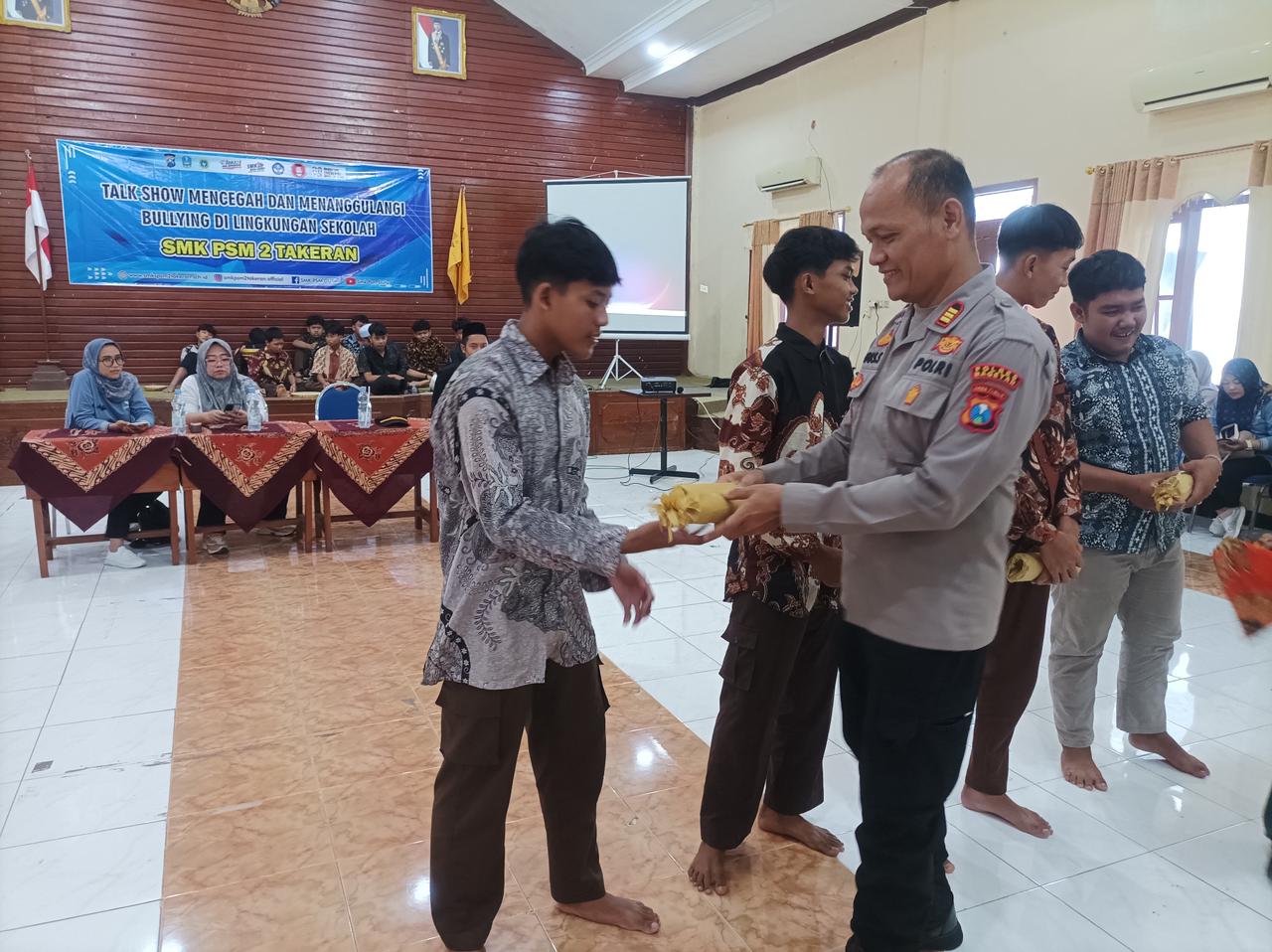 Polsek Takeran Magetan Gencarkan Sosialisasi Bahaya Judol dan Pinjol di Kalangan Remaja