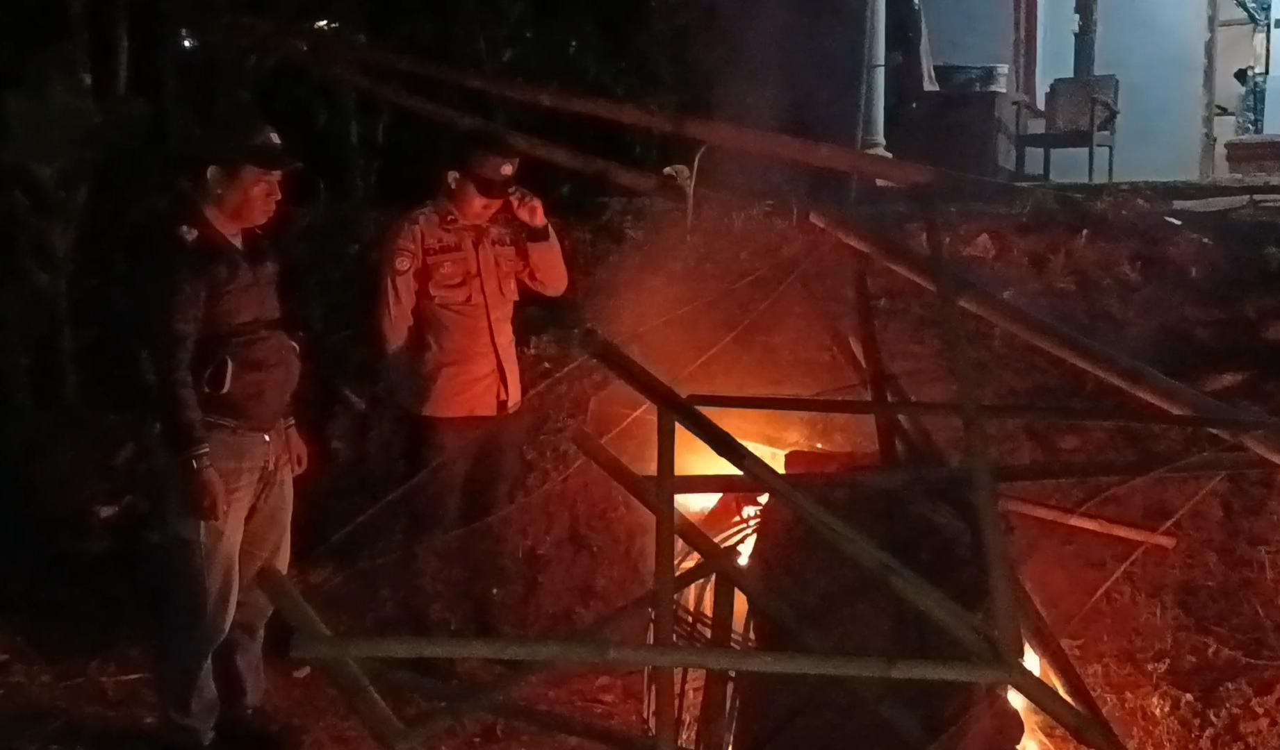 Polres Malang Bongkar Arena Judi Sabung Ayam di Sumbermanjing Wetan 4 Polres Malang Bongkar Arena Judi Sabung Ayam di Sumbermanjing Wetan