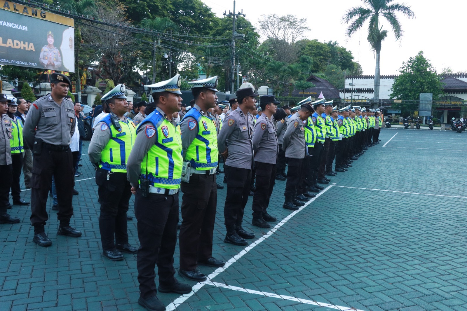 Polres Malang Kerahkan 400 Personel Amankan Malam Takbir Idul adha 1447 H