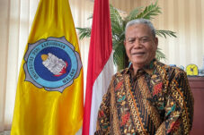 Raih Gelar Profesor Bidang Fisika, Rektor Unikama: Ilmu Pengetahuan Harus Membumi 10 Raih Gelar Profesor Bidang Fisika, Rektor Unikama: Ilmu Pengetahuan Harus Membumi