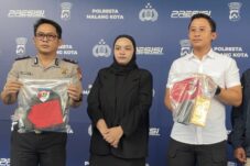 Polresta Malang Kota Bongkar Komplotan Copet Konser Slank, Empat Pelaku Ditangkap 8 Polresta Malang Kota Bongkar Komplotan Copet Konser Slank, Empat Pelaku Ditangkap
