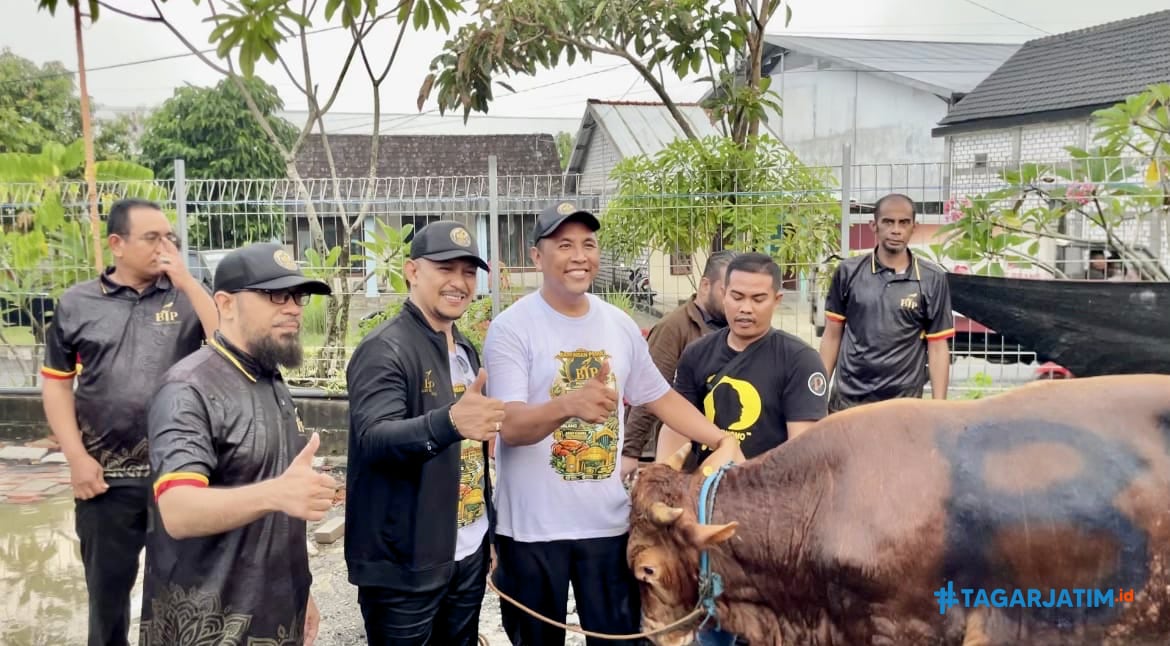BIP Tour Jatim Bantu Yayasan ODGJ di Lamongan, Serahkan Dana Rp1 Miliar dan Ambulans 3 BIP Tour Jatim Bantu Yayasan ODGJ di Lamongan, Serahkan Dana Rp1 Miliar dan Ambulans