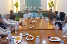 Ngopi Bareng Mahasiswa UWG, Kapolresta Malang Kota Bahas Miras, Narkoba dan Kejahatan Siber 12 Ngopi Bareng Mahasiswa UWG, Kapolresta Malang Kota Bahas Miras, Narkoba dan Kejahatan Siber