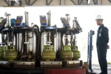 Sambut Long Weekend Idul Adha, Pertamina Tambah 1,5 Juta LPG 3 Kg di Jatim 18 Sambut Long Weekend Idul Adha, Pertamina Tambah 1,5 Juta LPG 3 Kg di Jatim