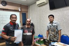Tipu Kekasih demi Uang dan Motor, Pria Asal Bojonegoro Diciduk Polisi 16 Tipu Kekasih demi Uang dan Motor, Pria Asal Bojonegoro Diciduk Polisi