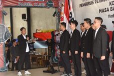 PBPI Kota Kediri Dikukuhkan, Pemkot Dorong Padel Lebih Dikenal 2 Pengukuhan PBPI Kota Kediri dan grand opening FEDE Padel Club. (Foto : Pemkot Kediri)