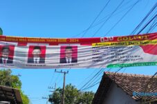 Viral Video Wakil Ketua DPRD Sidoarjo Diduga Kampanye, Panitia Pilkades Kureksari Beri Teguran Lisan 13 Viral Video Wakil Ketua DPRD Sidoarjo Diduga Kampanye, Panitia Pilkades Kureksari Beri Teguran Lisan