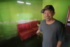 Warga Beji Beberkan Kebiasaan Korban, Diduga Sudah Tenggak Miras Oplosan Sejak Dua Hari 2 Warga Beji Beberkan Kebiasaan Korban, Diduga Sudah Tenggak Miras Oplosan Sejak Dua Hari