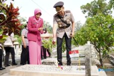 Hari Bhayangkara ke-80, Polresta Malang Kota dan Polres Batu Gelar Ziarah TMP Suropati 17 Hari Bhayangkara ke-80, Polresta Malang Kota dan Polres Batu Gelar Ziarah TMP Suropati