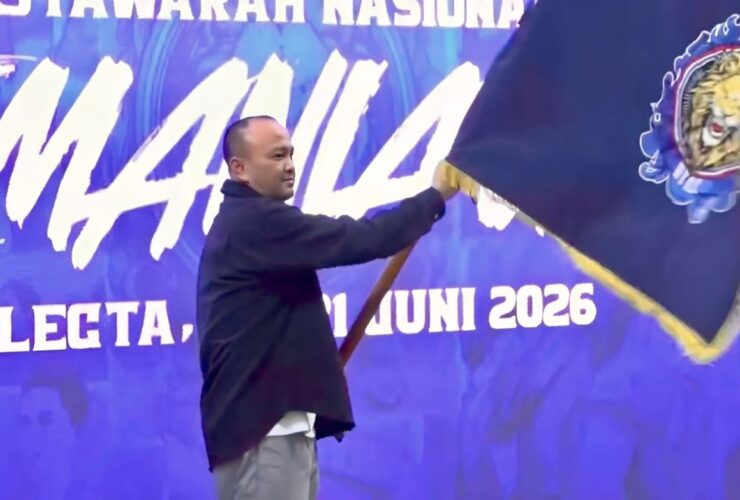 Ali Rifki Kembali Pimpin Aremania Utas, Momentum Perkuat Konsolidasi Organisasi 7 Ali Rifki Kembali Pimpin Aremania Utas, Momentum Perkuat Konsolidasi Organisasi
