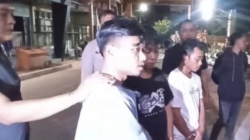 Mabuk dan Bawa Pedang, Sejumlah Anggota Pencak Silat Diamankan Polres Ngawi 2 5b382cf8 aa44 4ed0 90dd d8ce8970e54c