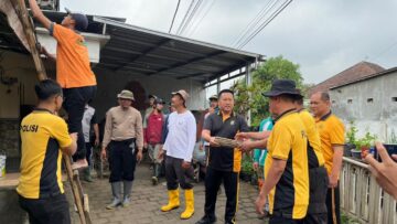 Peringati Hari Bhayangkara ke-80, Polres Batu Bedah Rumah Buruh Tani