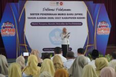 Wakil Bupati Kediri : SPMB Harus Bersih, Tak Boleh Ada Titipan dan Manipulasi Data 7 Wakil Bupati Kediri : SPMB Harus Bersih, Tak Boleh Ada Titipan dan Manipulasi Data