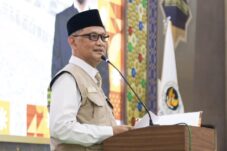Pengangkatan Putra Menteri Haji sebagai Tenaga Ahli Dinilai Perlu Penjelasan Terbuka 19 Pengangkatan Putra Menteri Haji sebagai Tenaga Ahli Dinilai Perlu Penjelasan Terbuka