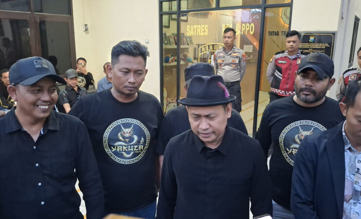 Yakuza Maneges Dampingi Korban Laporkan Dugaan Pelecehan Seksual oleh Pengasuh Ponpes ke Polres Malang 7 IMG 20260613 195319