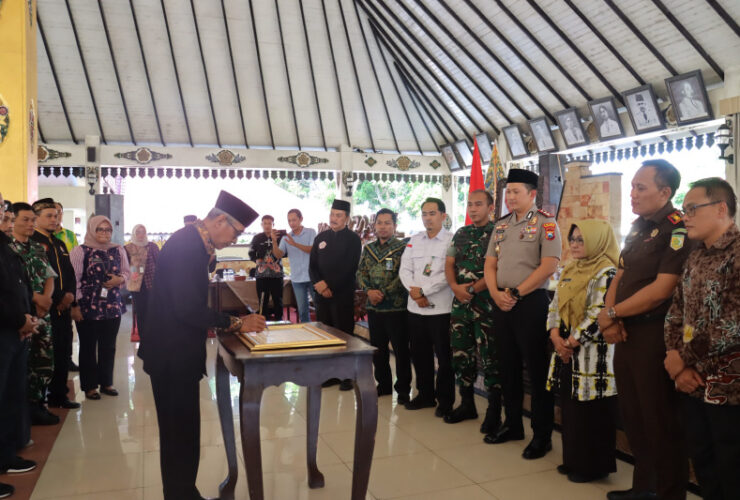 Forkopimda Magetan bersama Perguruan Pencak Silat Sepakati Keamanan, Kedamaian, dan Zero Konflik Jelang Suroan 5 IMG 20260613 201620