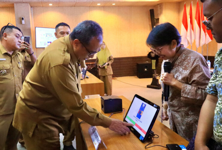 Pilkades Gresik 2026 akan Gunakan e-Voting Untuk Tingkatkan Transparansi 3 Pilkades Gresik 2026 akan Gunakan e-Voting Untuk Tingkatkan Transparansi