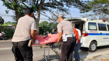 Laka Truk Vs Motor di Lamongan, 1 Tewas