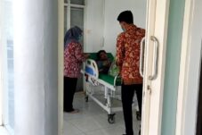 19 Karyawan PT BMI Lamongan Diduga Keracunan Gas, 6 Orang Dirawat Inap