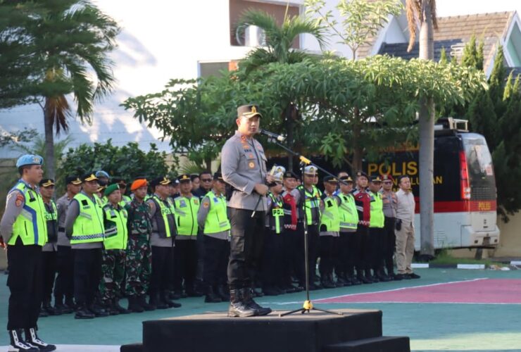 TNI-Polri Siaga Penuh Amankan Suroan di Magetan Sambut 1 Muharram 1 TNI-Polri Siaga Penuh Amankan Suroan di Magetan Sambut 1 Muharram