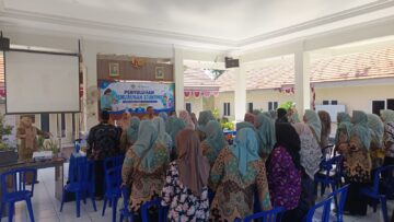 Target Penurunan Stunting, Pemdes Gempolkurung Gresik Gelar Penyuluhan Pola Asuh Anak 24 Target Penurunan Stunting, Pemdes Gempolkurung Gresik Gelar Penyuluhan Pola Asuh Anak