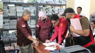 Kejari Geledah Kantor Dinkes Kabupaten Malang, Usut Dugaan Korupsi Pengadaan Ambulans Rp8,4 Miliar
