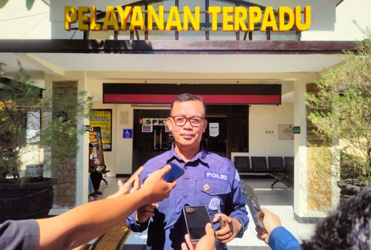 Pria Tanpa Identitas Ditemukan Tewas di Pinggir Jalan di Malang, Polisi Selidiki Penyebab Kematian