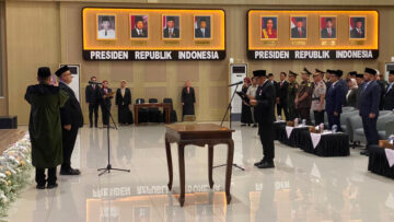 Seleksi Terbuka Tuntas, Alfi Nurhidayat Resmi Jabat Sekda Kota Batu 21 Seleksi Terbuka Tuntas, Alfi Nurhidayat Resmi Jabat Sekda Kota Batu