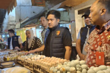 Satgas Pangan Polres Malang Pastikan Stok Ayam dan Telur Aman, Harga Tetap Stabil 26 Satgas Pangan Polres Malang Pastikan Stok Ayam dan Telur Aman, Harga Tetap Stabil
