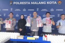 Polresta Malang Kota Bongkar Sindikat Narkoba, Sita 2 Kg Sabu dan 490 Ribu Pil Dobel L 18 IMG 6657