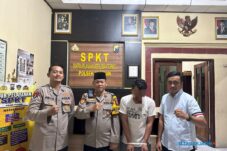 Polres Lamongan Tangkap Pelaku Pencurian Uang dan Perhiasan di Paciran 28 Polres Lamongan Tangkap Pelaku Pencurian Uang dan Perhiasan di Paciran